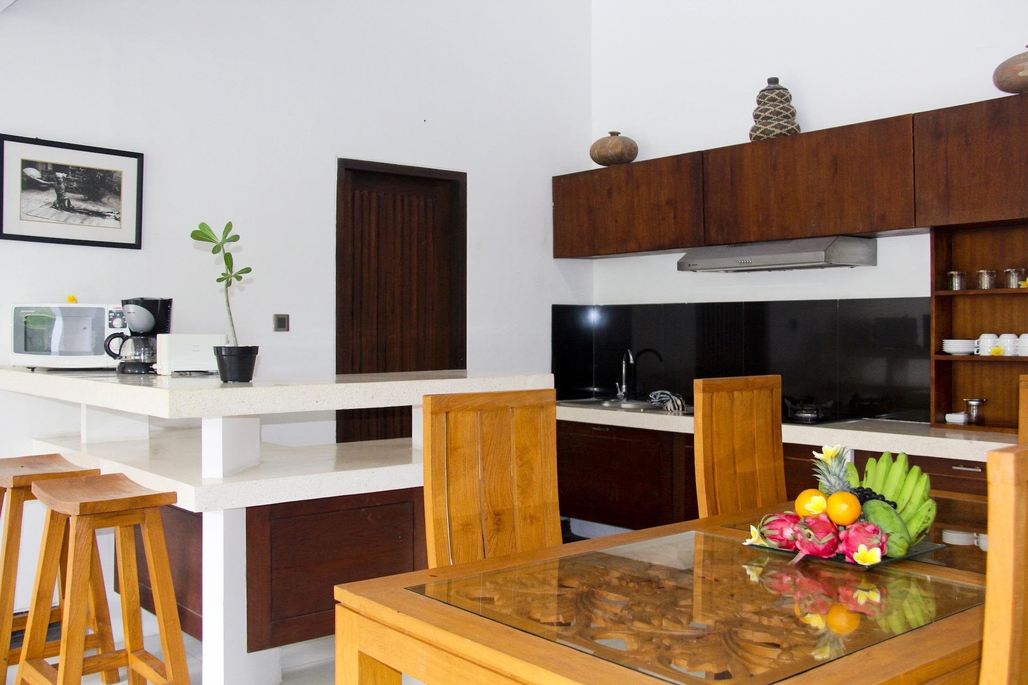 Delu Villas & Suite Kerobokan Zewnętrze zdjęcie